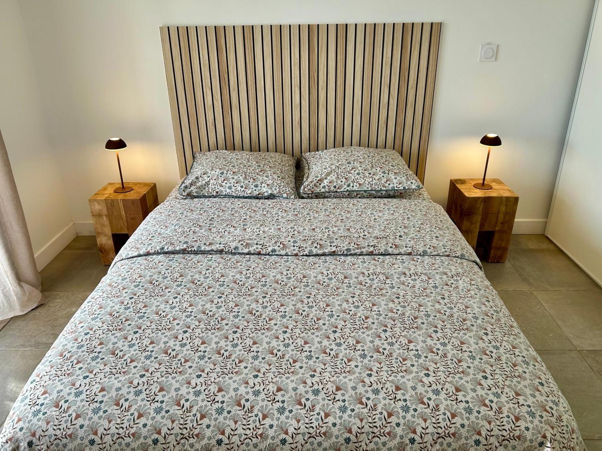 Appartement Bas De Avec Jardin Idealement Situe Entre Ajaccio Et Porticcio *